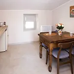Palazzo Ratti Boutique Apartmanhotel