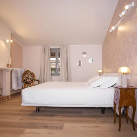 Palazzo Ratti Boutique Apartmanhotel 4*