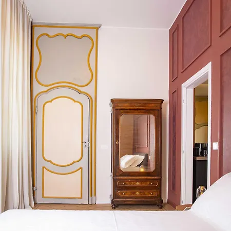 Palazzo Ratti Boutique