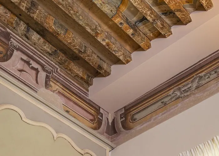 アパートホテル Palazzo Ratti Boutique ケラスコ