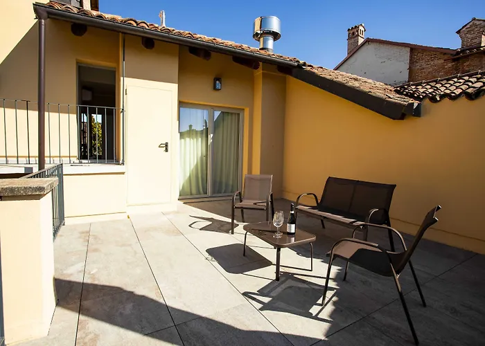 Palazzo Ratti Boutique アパートホテル ケラスコ